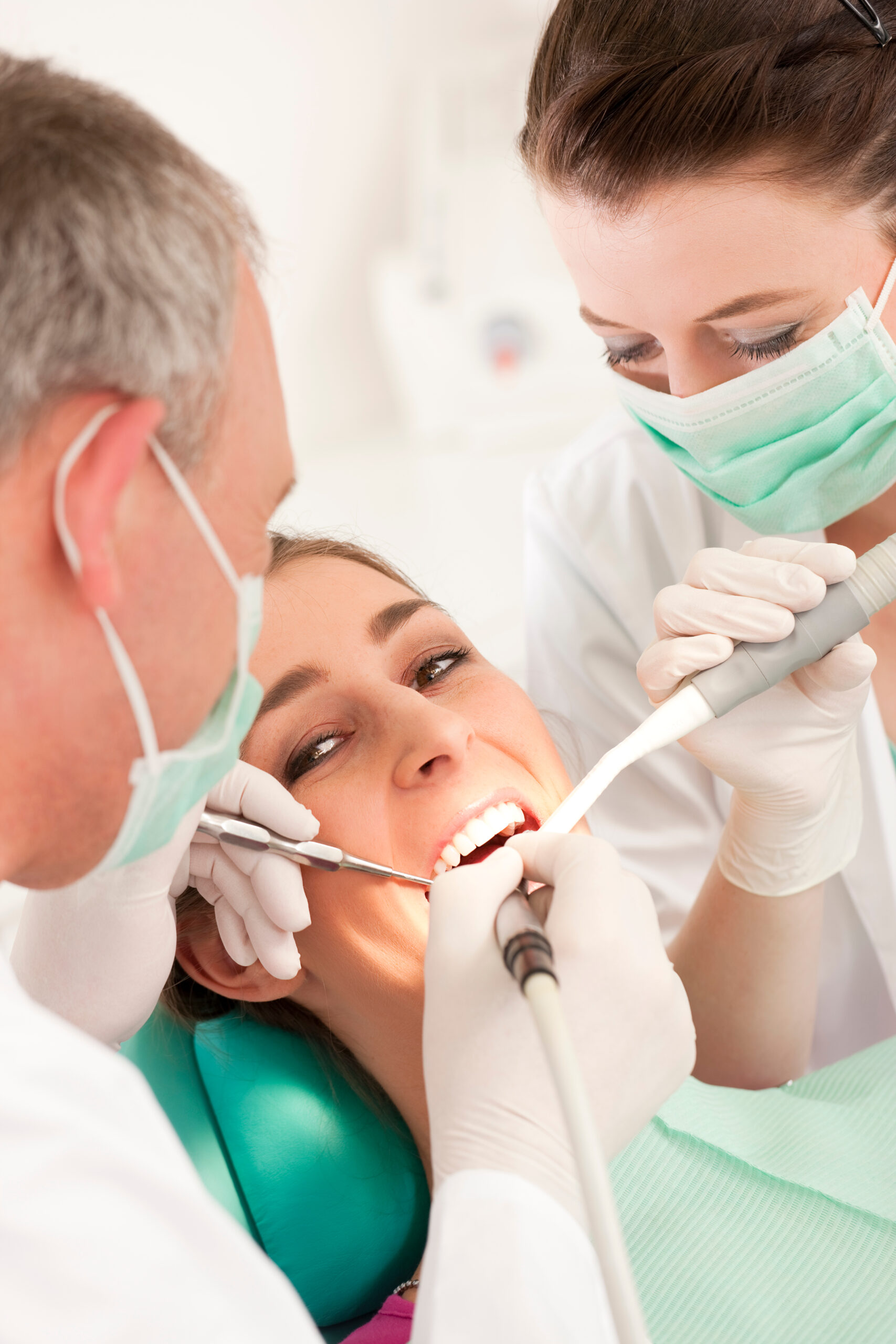 Why Choose an Oral and Maxillofacial Surgeon?